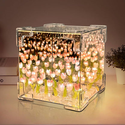 Mirror Cube Tulip Lamp